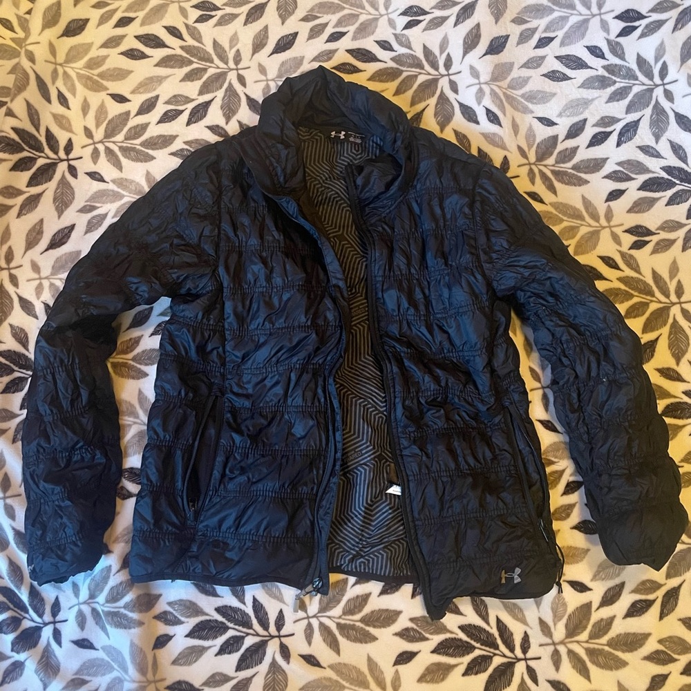 Black Medium Under Armour infrared jacket